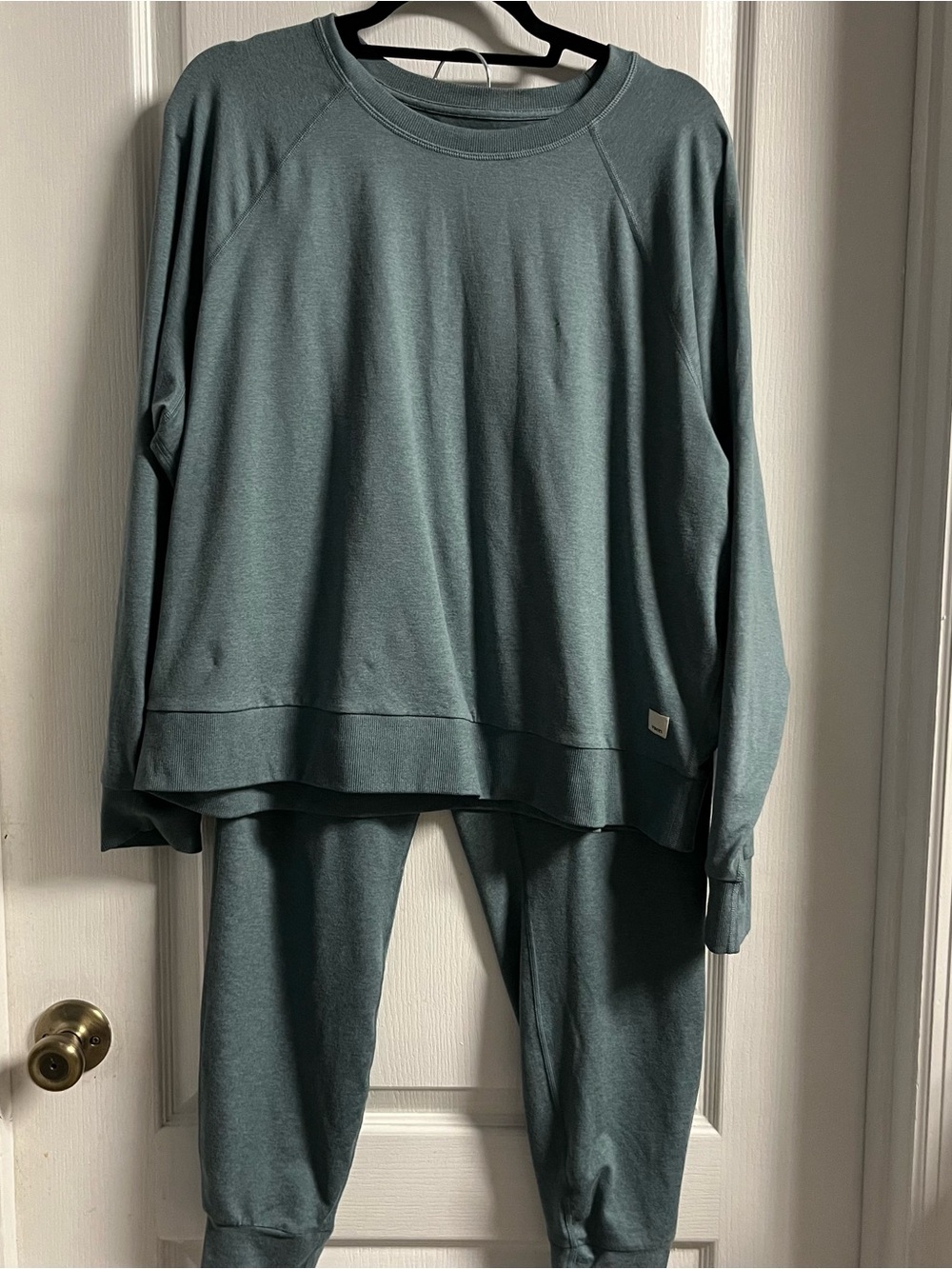 Vuori Teal Green Track Pants & Sweatshirt Set